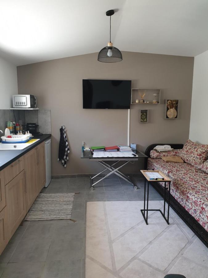 Adorable Romantique Maison D'Hote, Piscine, Wifi 4G, Proche Beziers Cers Exteriör bild